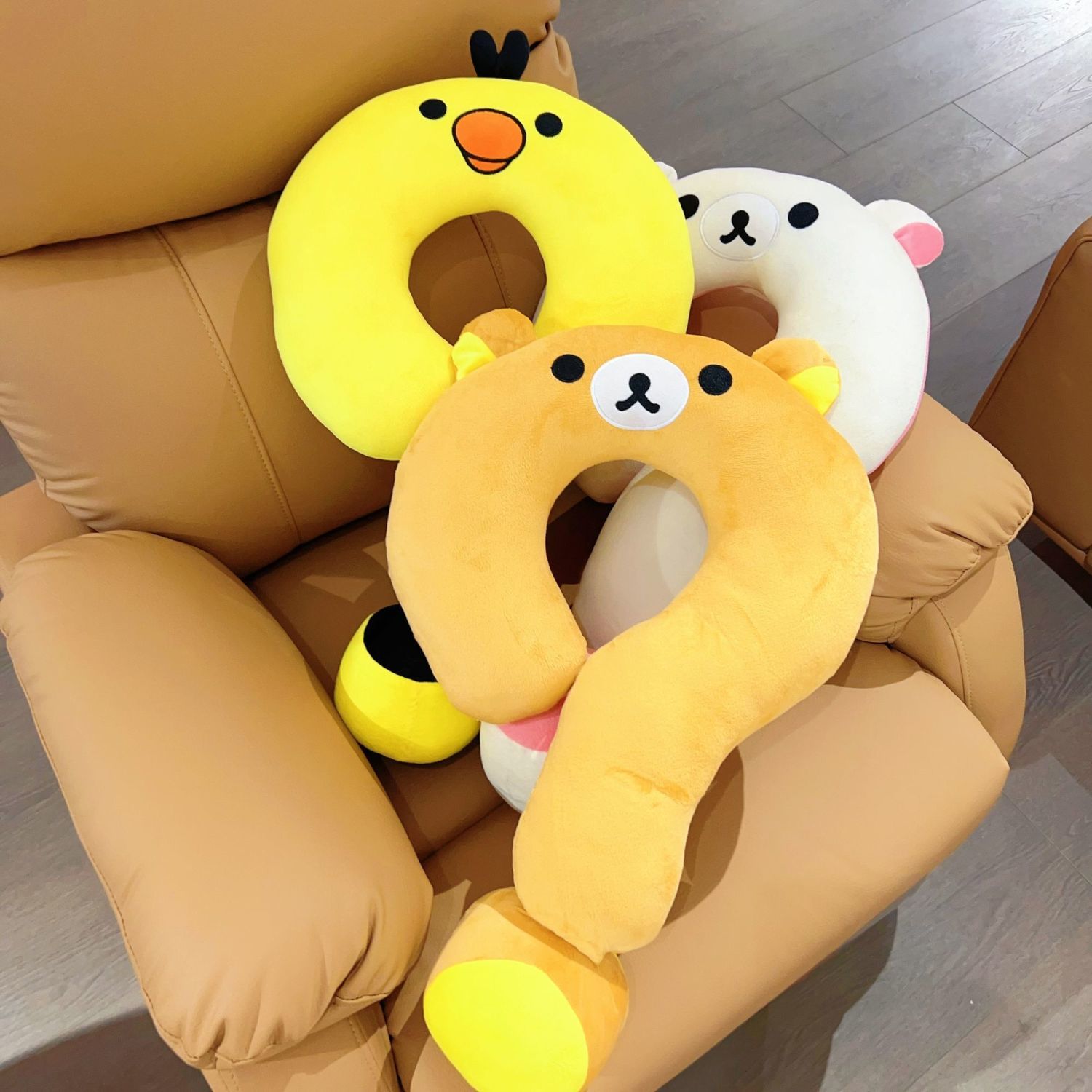 Almohadas con Forma de Rilakku - Home Office Questions reseña y precio